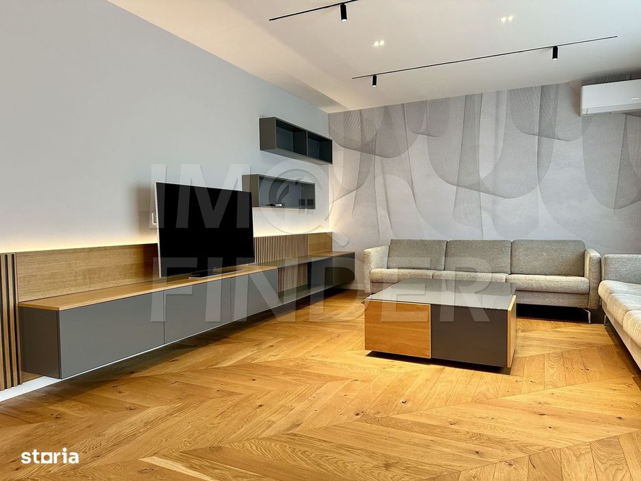 Apartament de lux cu scară interioară și terasă – Buna Ziua