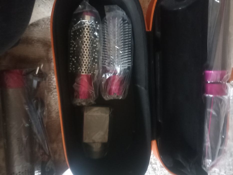 Дайсон новый (не оригинал)