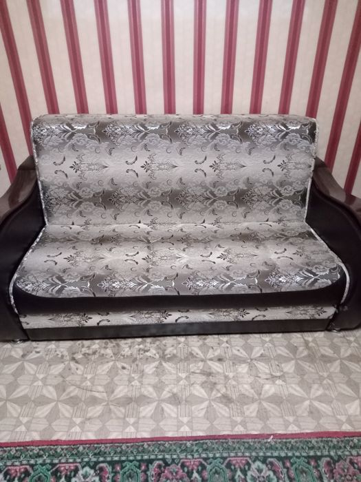 Продам мебель срочно