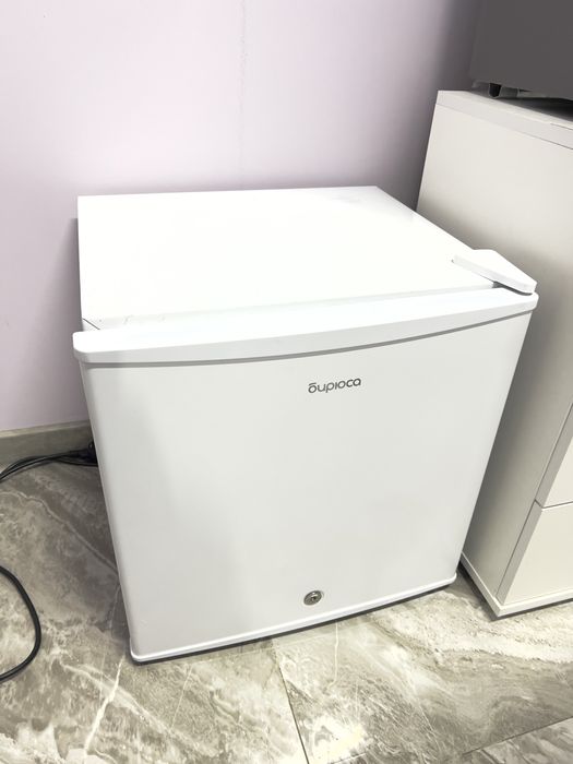 Продам Холодильник Бирюса