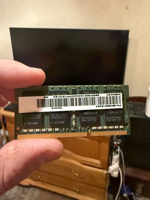 Продавам рам памет за лаптоп 8gb