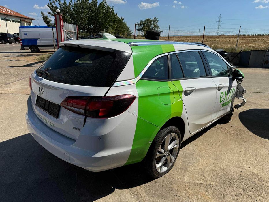 Опел Астра 2017г.