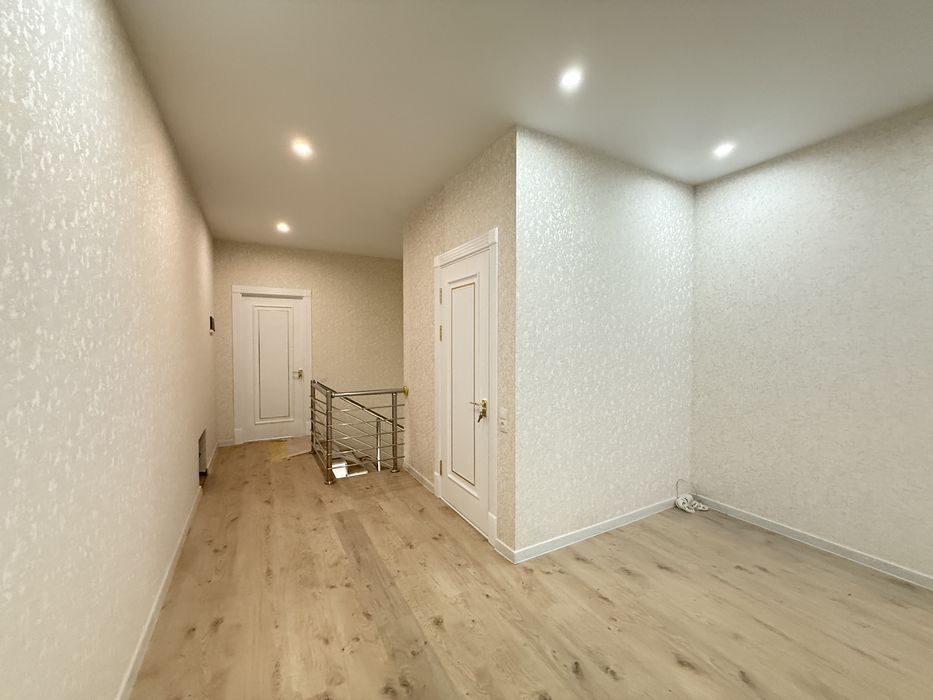 Янги коттедж сотилади! Сергили тумани, метрогача 400 метр