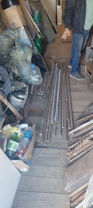 Продам арматуру.
