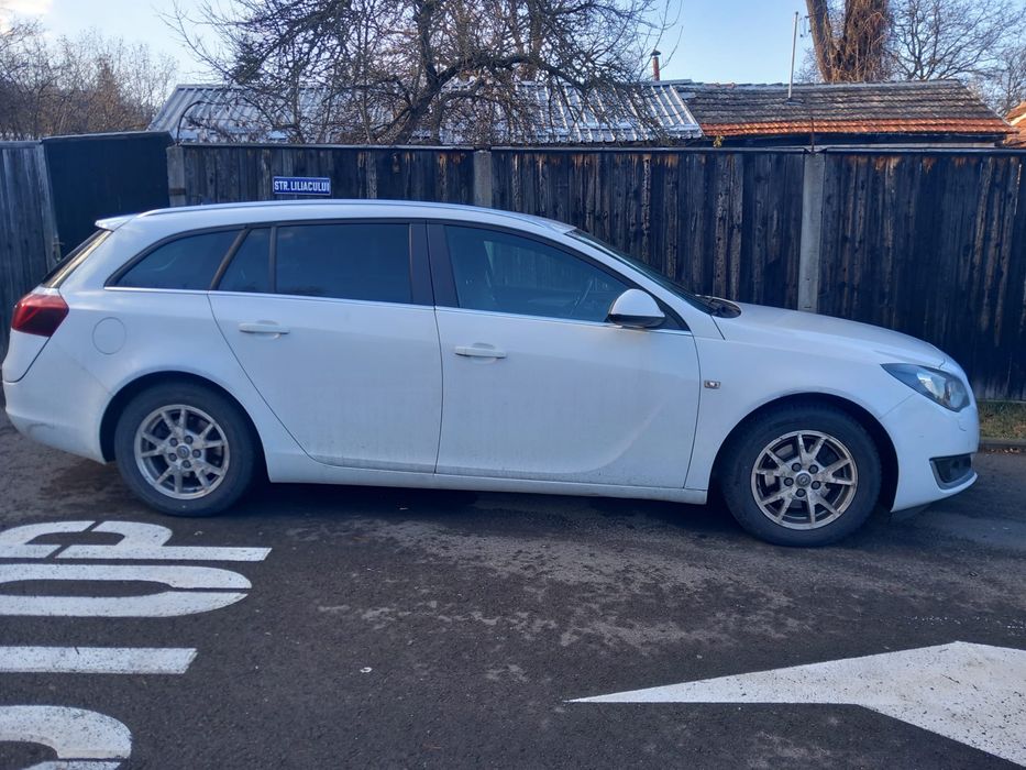 Vând Opel Insignia, break , 2014, 2.0 diesel