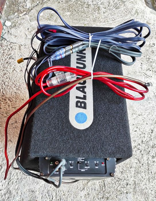 Бас туба с усилвател Blaupunkt