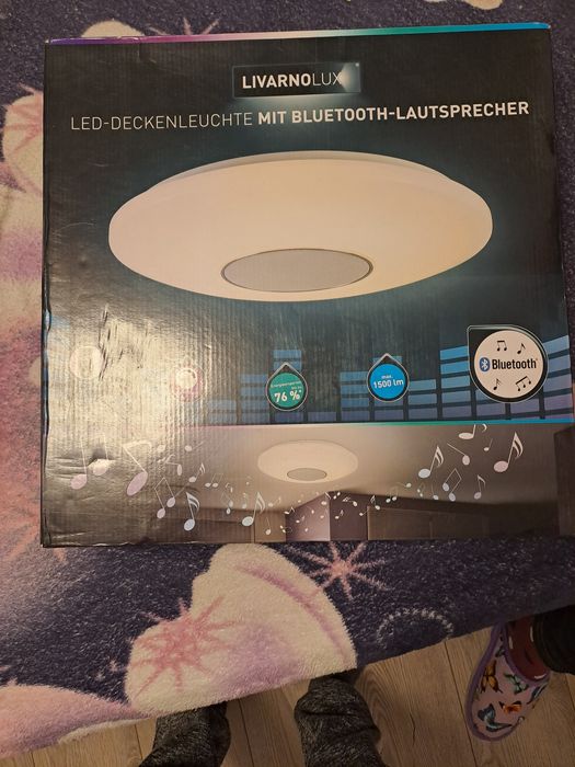 Aplice de camera cu telecomanda