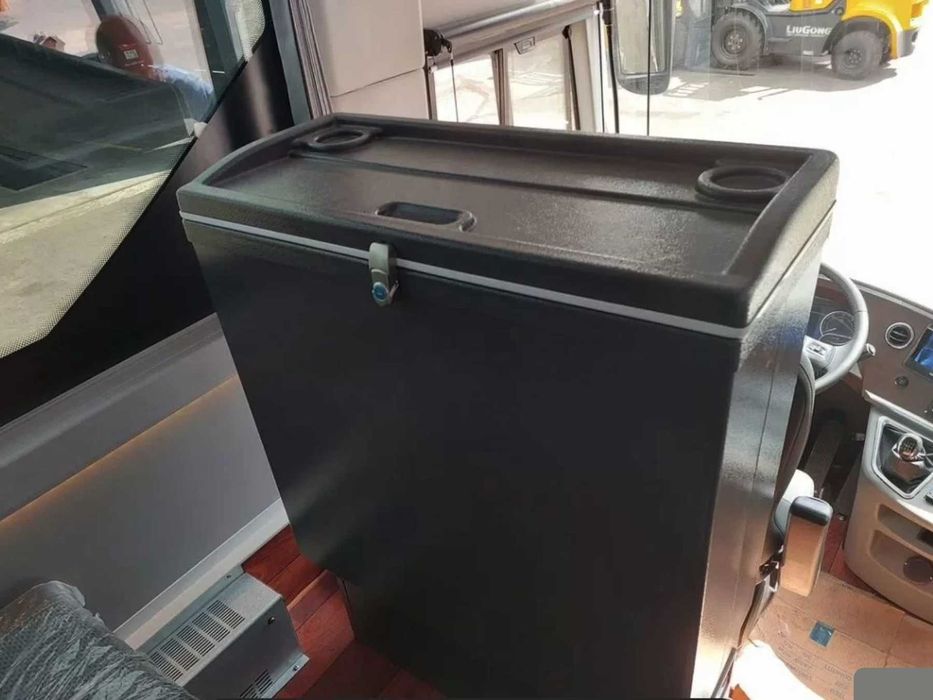 Transportation and touristic services Reliability and Personalize 24/7