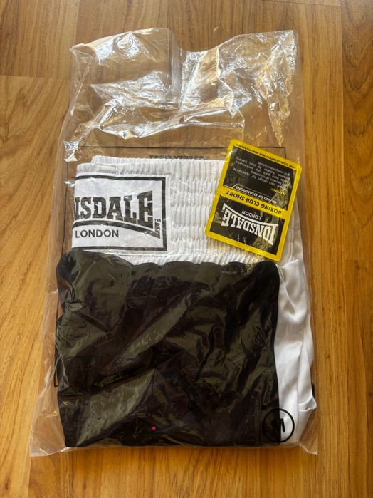 Боксови къси панталони Lonsdale Размер М и Л