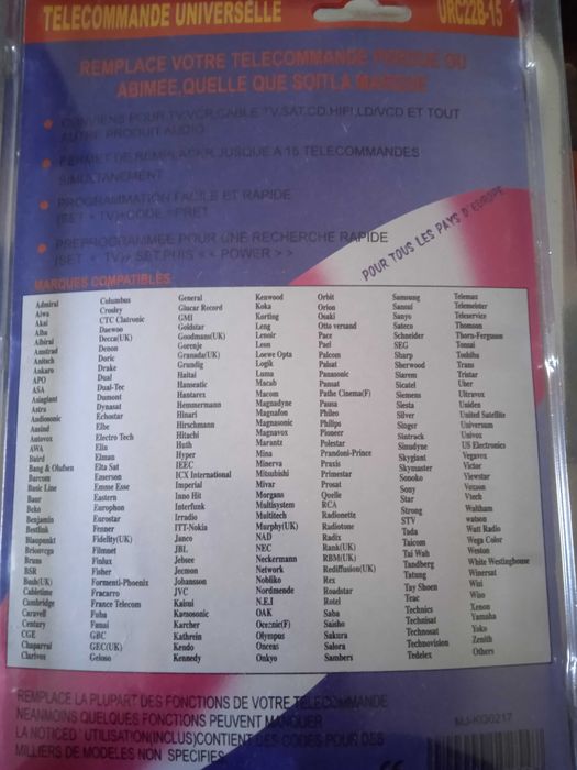 Telecomanda universala 15 în 1 pentru TV și dispozitive audio, nouă