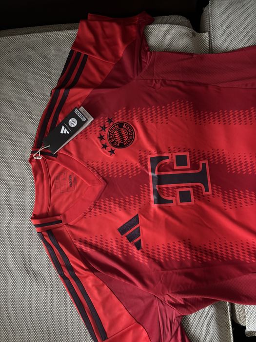 Нова футболна тениска Bayern Munchen