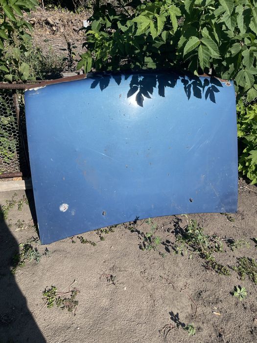 Продам капот 2109