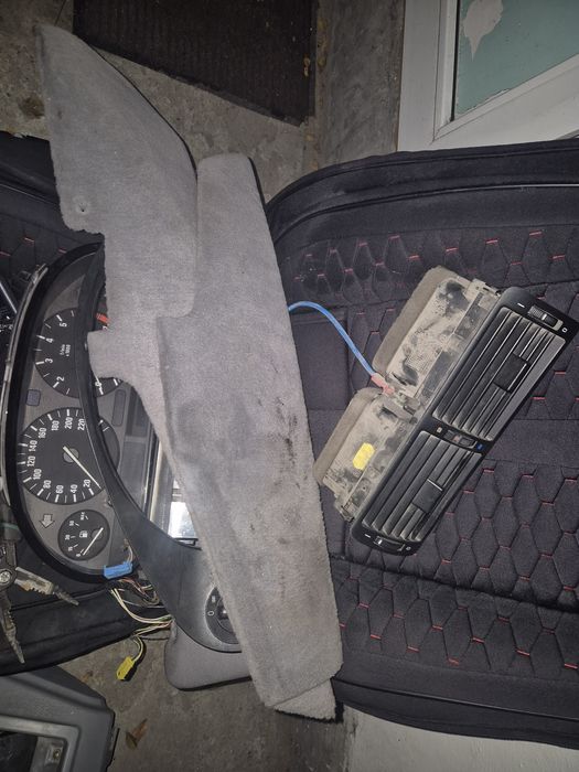 Запчасти по салону от Е39