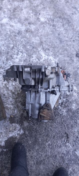 Коробка мкпп 2114.продам.ваз