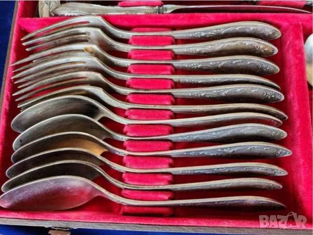 кристална ваза и прибори мод. Classic - посребрен мелхиор, руски