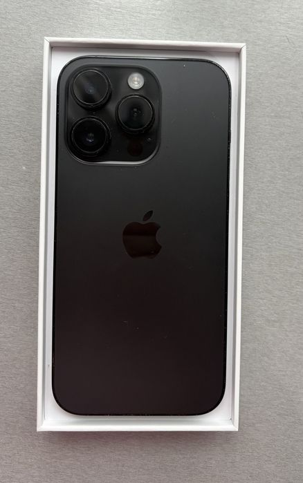 Телефон IPhone 14 Pro