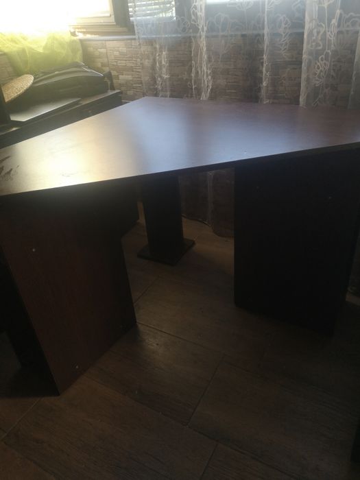 Ьглово бюро светло венге