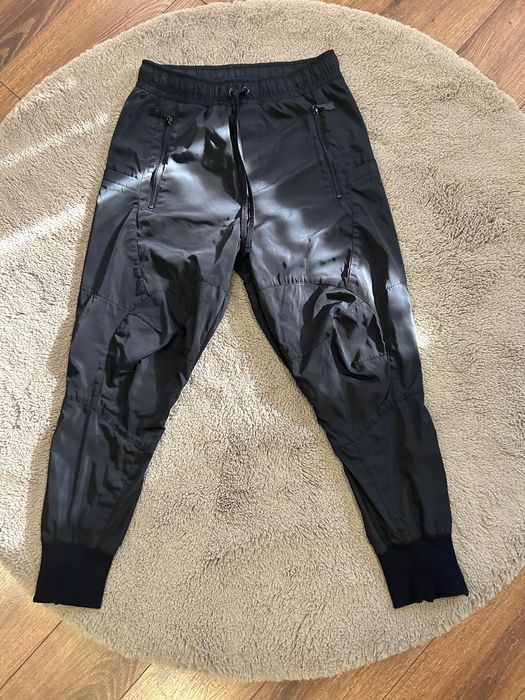 Продавам luda панталон