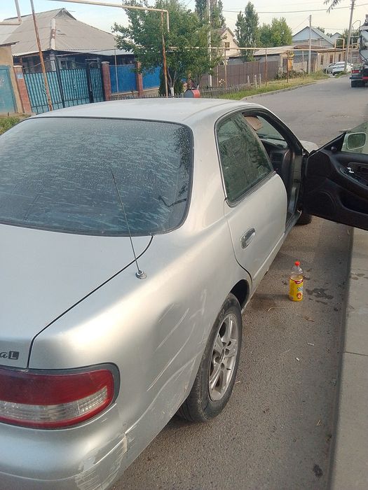 Nissan presea авто