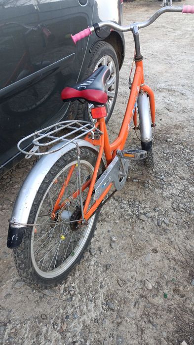 Bicicleta copii 6-9 ani