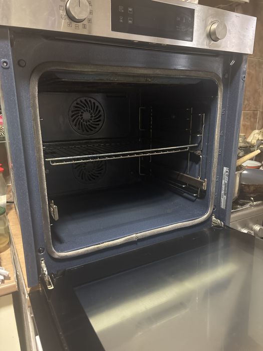 Cuptor Samsung Dual Cook NV75K5571RS – 75L, Autocurățare