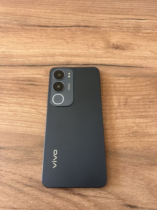 Vivo Y 19s.