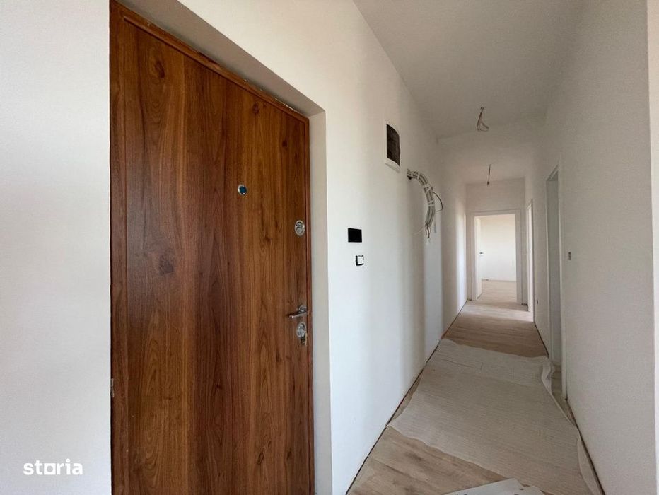 Apartament 3 camere + curte - Calea Urseni