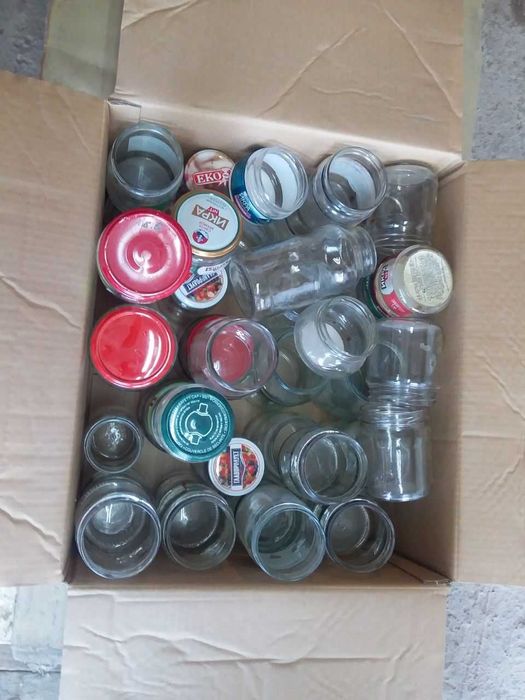 Продаю банки разные все оптом