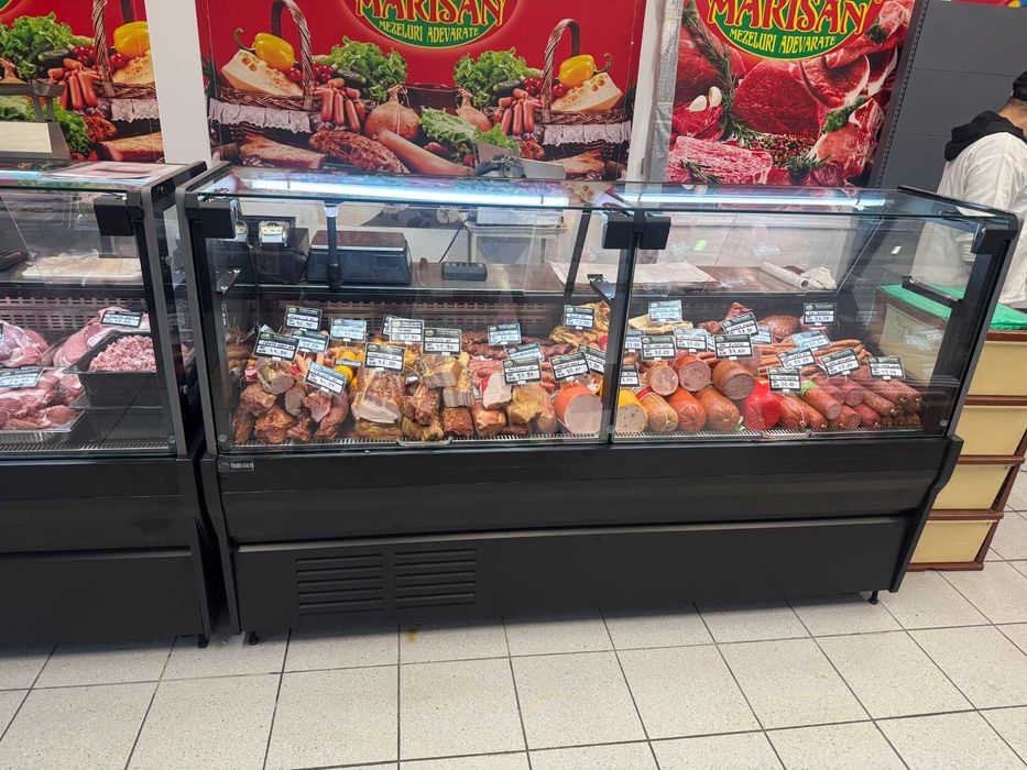 Vitrină carne 200 cm 800L R290 răcire ventilată