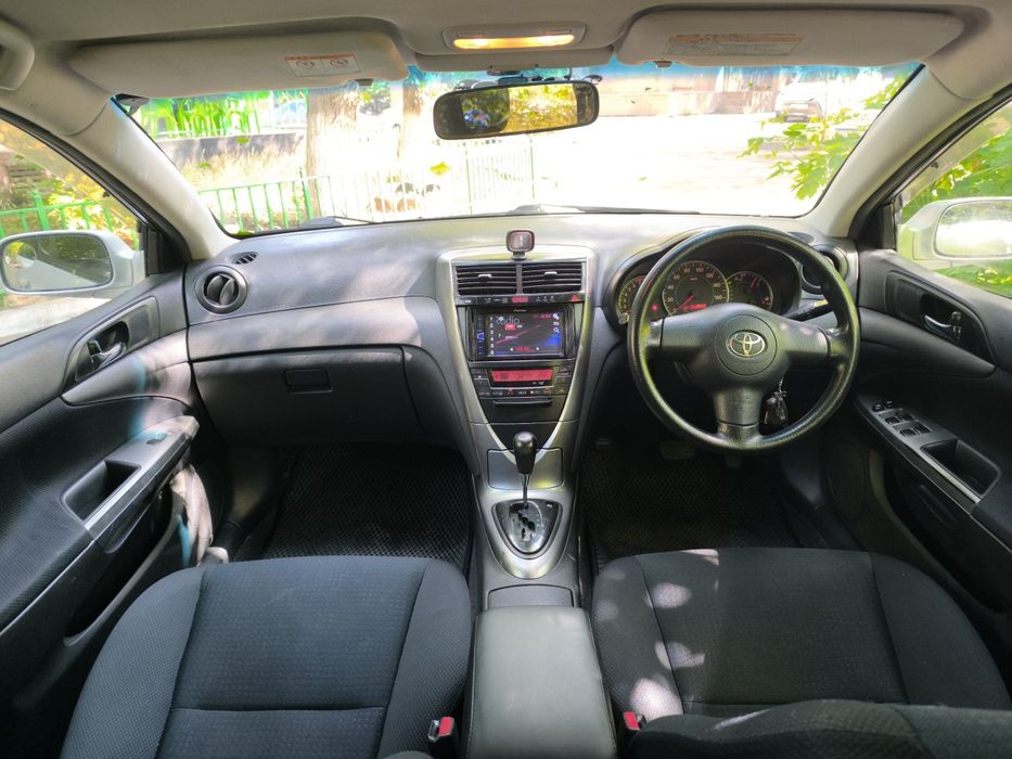 Toyota caldina 2002