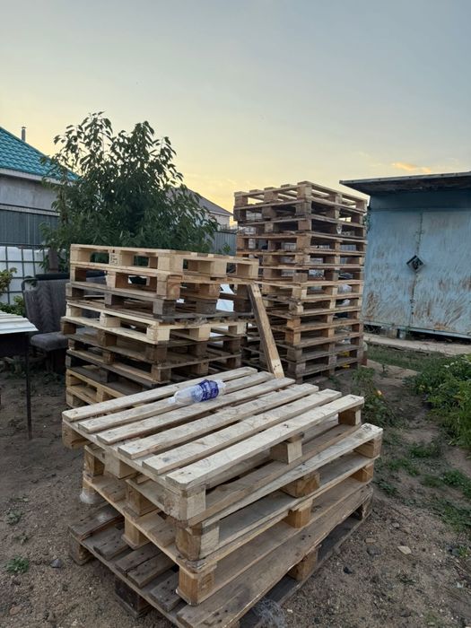 Продам поддон в отличном состоянии