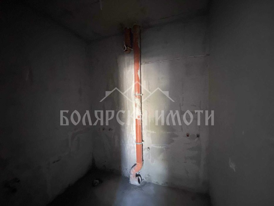 Продава се Тристаен апартамент в Велико Търново, Бузлуджа - 116 кв.м за 1294 €/кв.м - Снимка #6