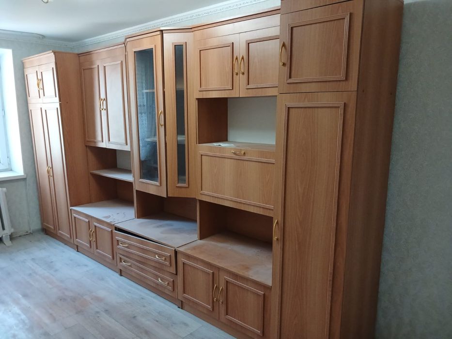 Продам стенку гарнитур