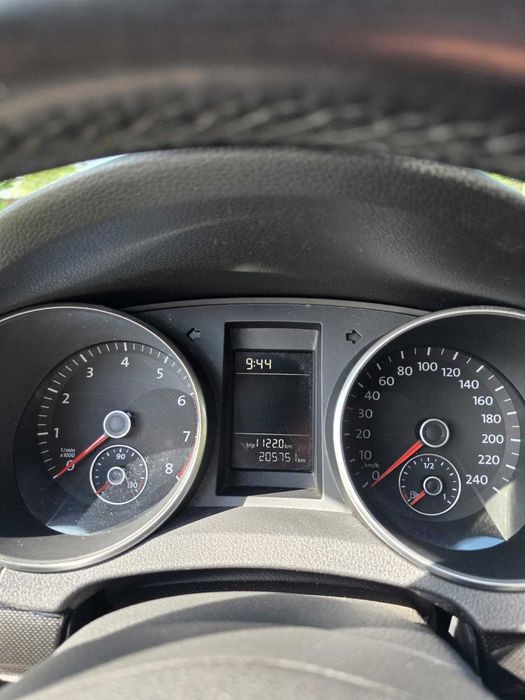 WV Golf 6, an 2011, negru