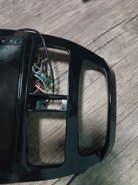 Магнитола для chevrovle spark. Полностью рабочая.