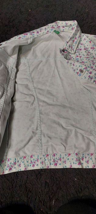 Джинсовая куртка