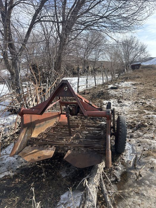 Картофелесажалка копалка