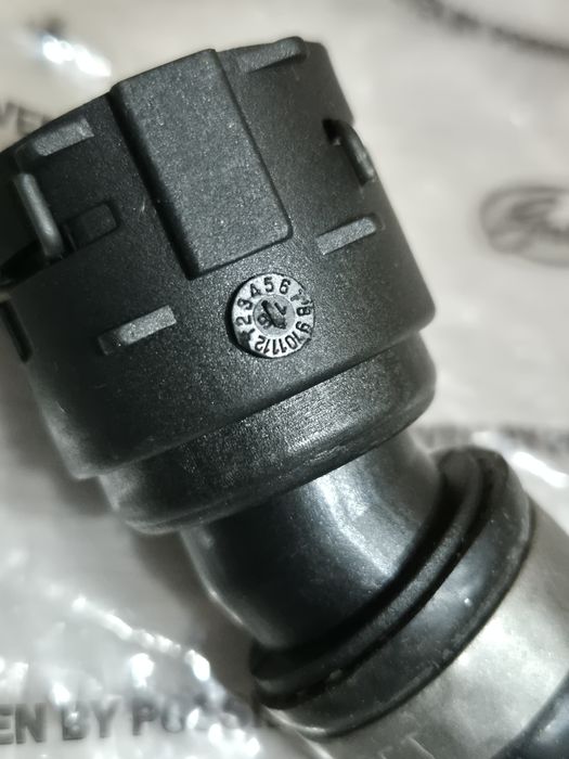 Патрубок охлаждения БМВ Е46