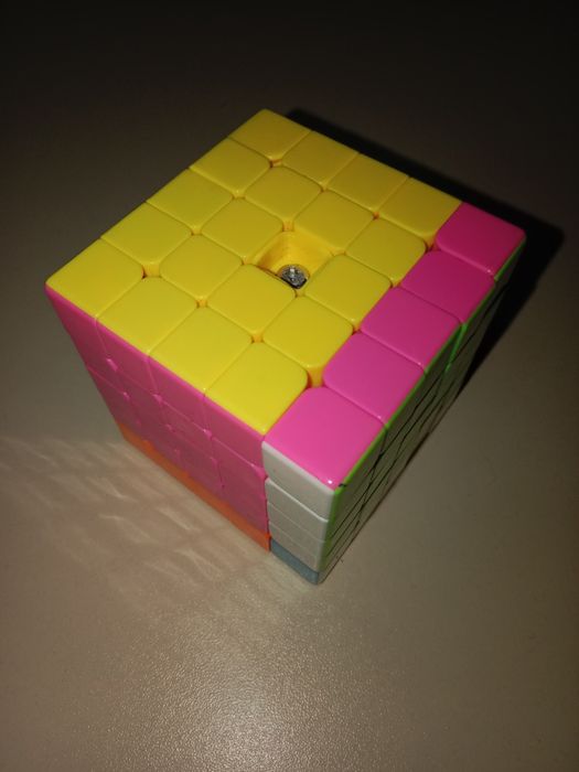 Продается кубик Рубик 5х