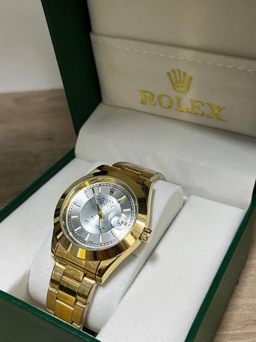 Часы Rolex Gold