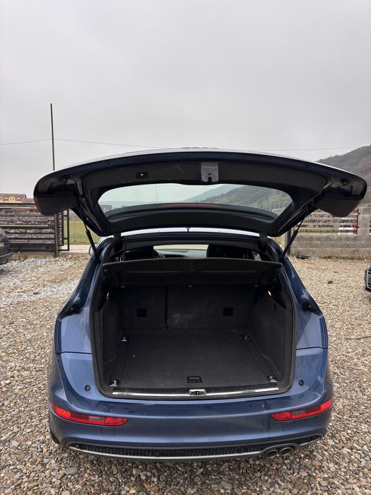 Dezmembrez Audi Q5 2.0 Tdi 170 cp Quattro  2011 cod motor CJC CGL CAH