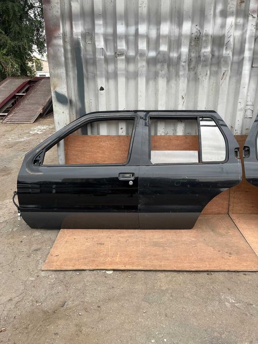 Дверь Террано R50 / регулус QX4 из Японии