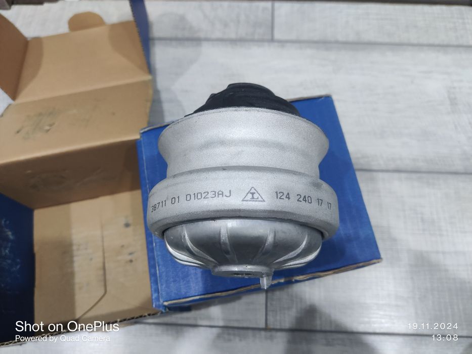 Запчасти Мерседес 124