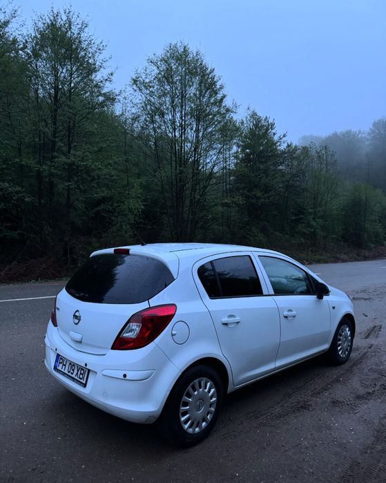 Opel corsa facelift, senzori parcare, clima