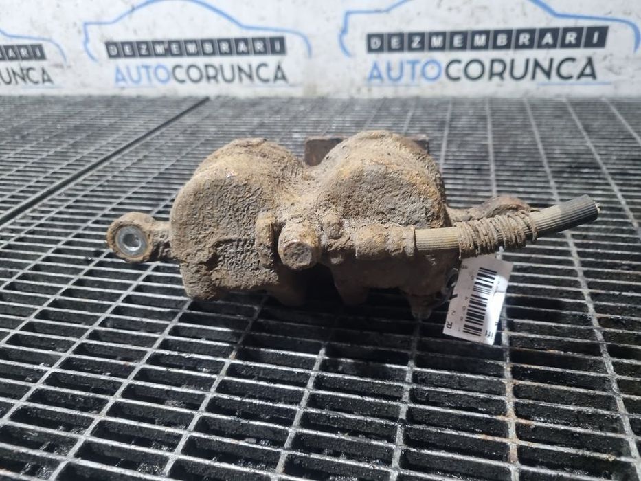 Etrier stanga fata SsangYong Rexton Facelift 2006 2.7 D 2006 - 2012 Automata SUV 4 Usi ...