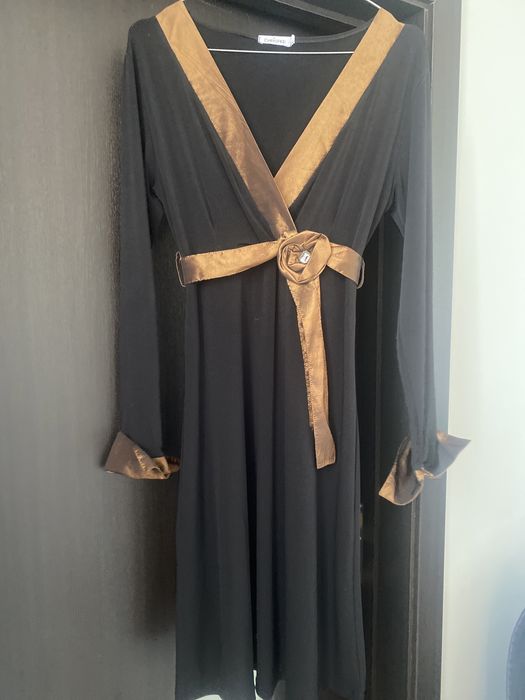 парти рокля