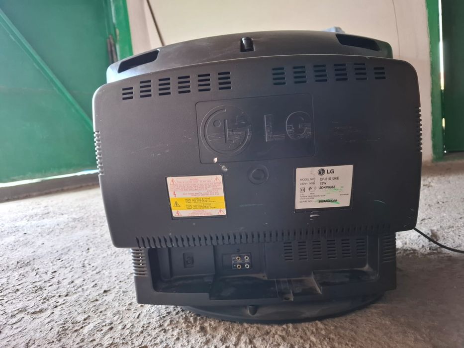 Продам телевизор