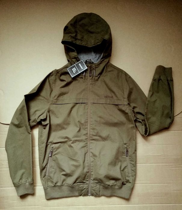 Яке трисезонно CROPP