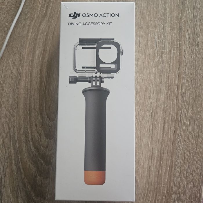 DJI osmo Action 5Pro + Osmo Action Diving Accessory Kit