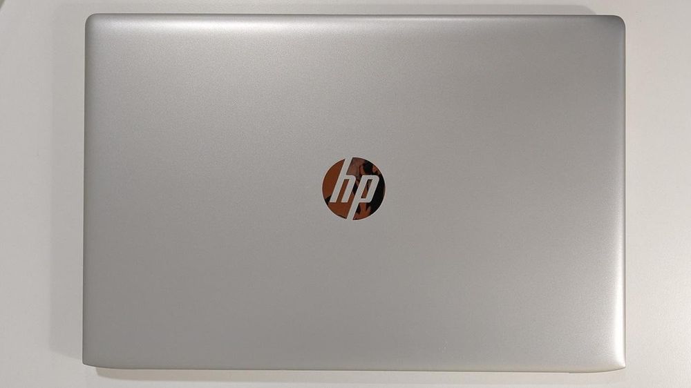 HP ProBook 470 G5 17.3" 1920x1080 i5-8250U 8GB RAM 256GB SSD готов за работа